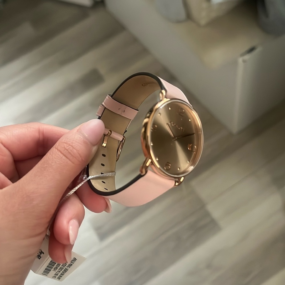 Coach watch